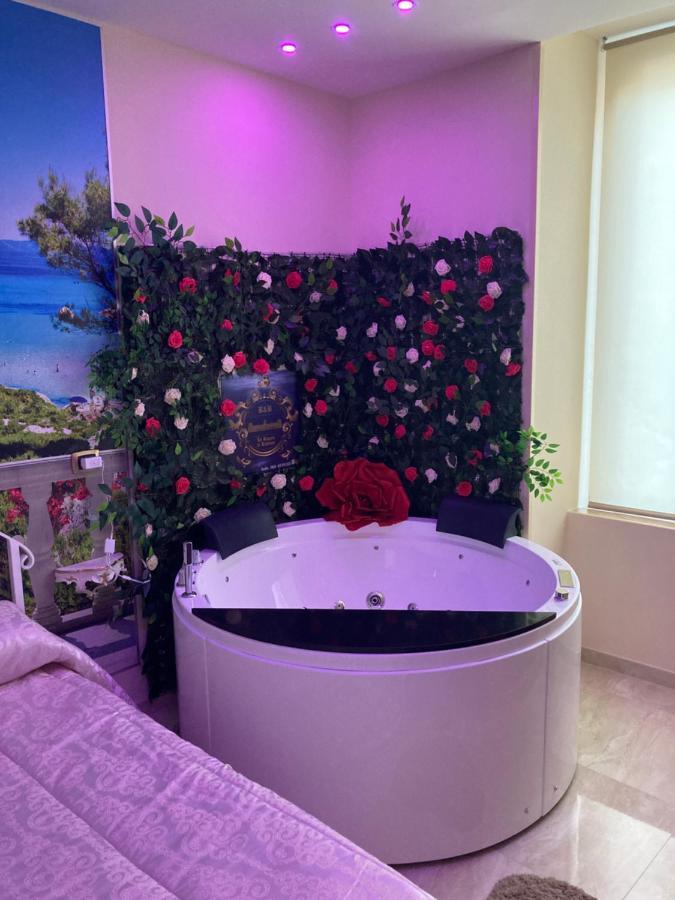 B&B La Reggia Di Rihanna Spa カゼルタ エクステリア 写真