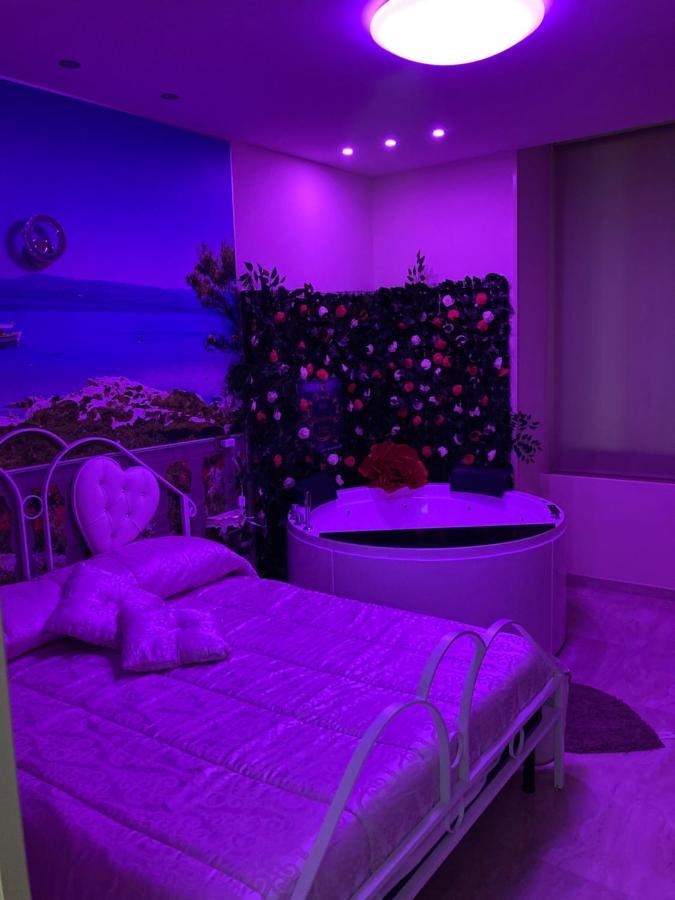 B&B La Reggia Di Rihanna Spa カゼルタ エクステリア 写真
