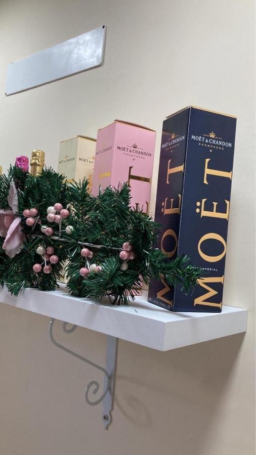 B&B La Reggia Di Rihanna Spa カゼルタ エクステリア 写真