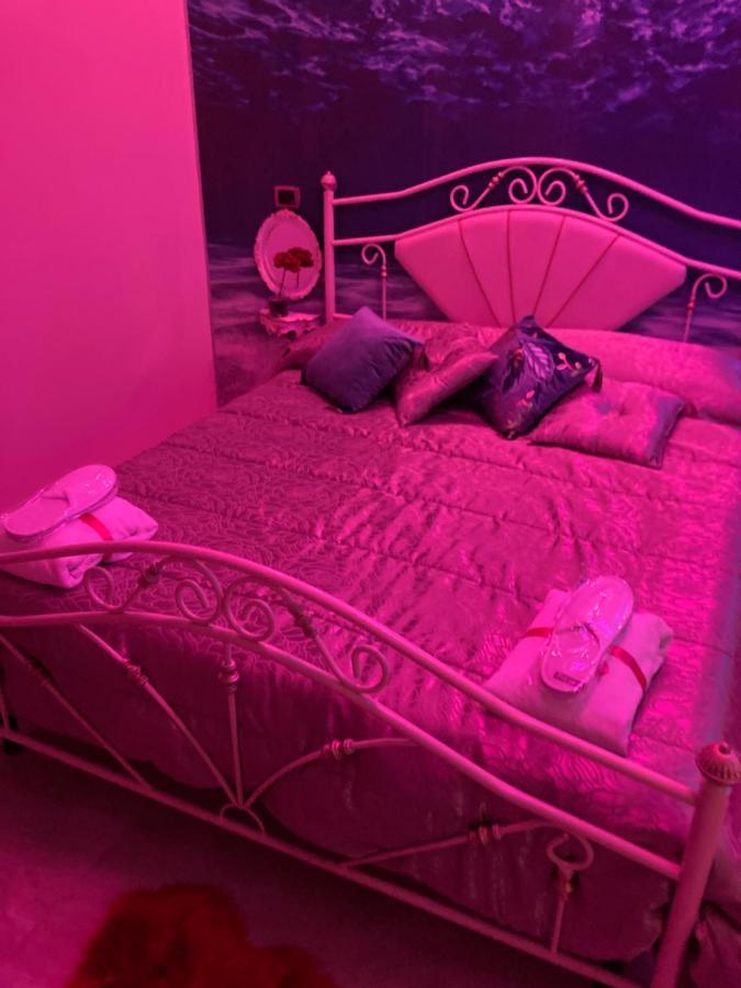 B&B La Reggia Di Rihanna Spa カゼルタ エクステリア 写真
