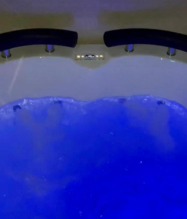 B&B La Reggia Di Rihanna Spa カゼルタ エクステリア 写真