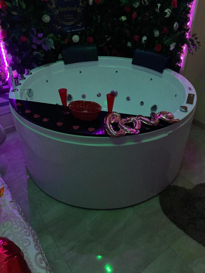 B&B La Reggia Di Rihanna Spa カゼルタ エクステリア 写真